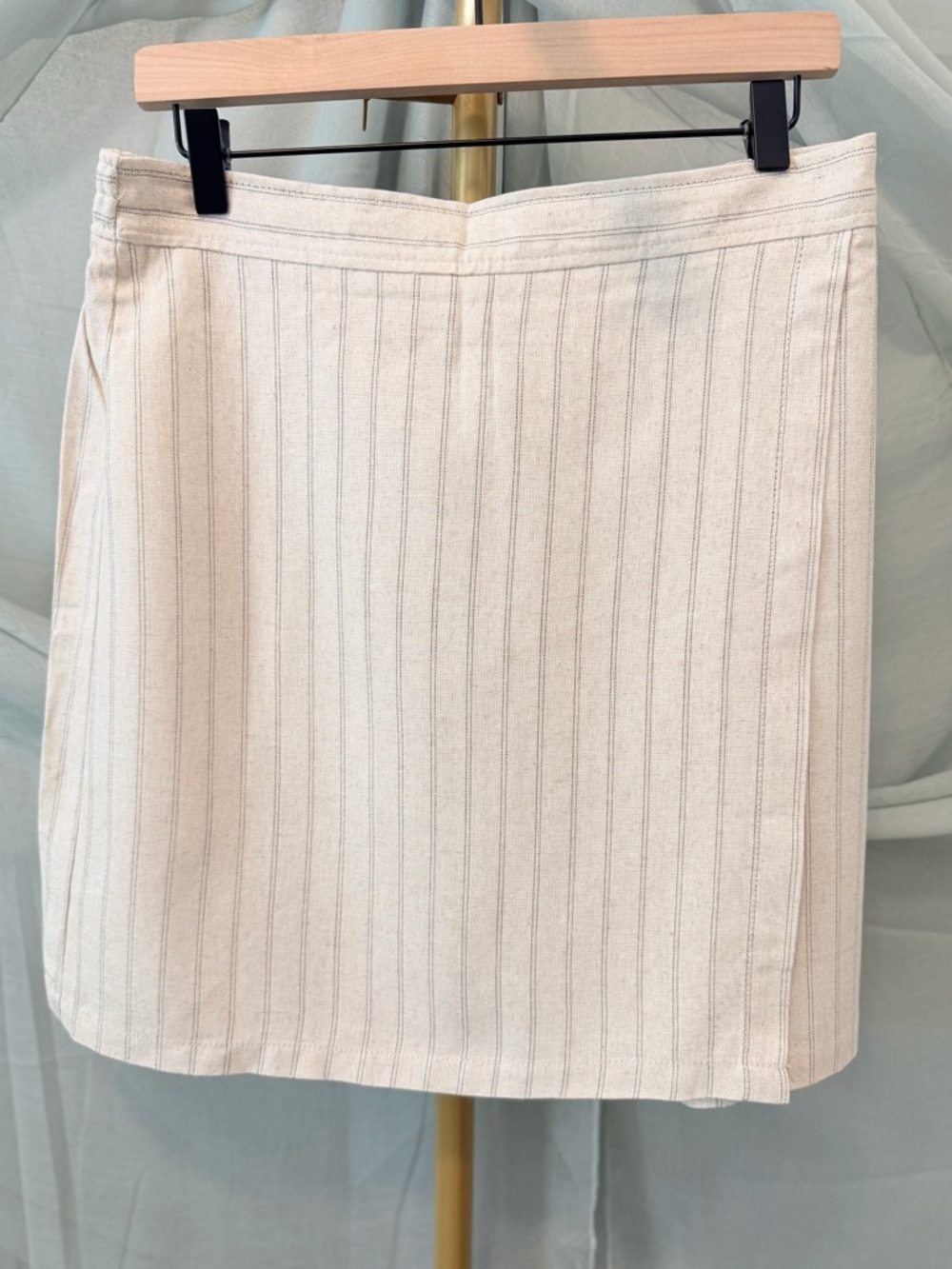Max Studio Cream and Tan Mini Skirt Casual Resort Wear